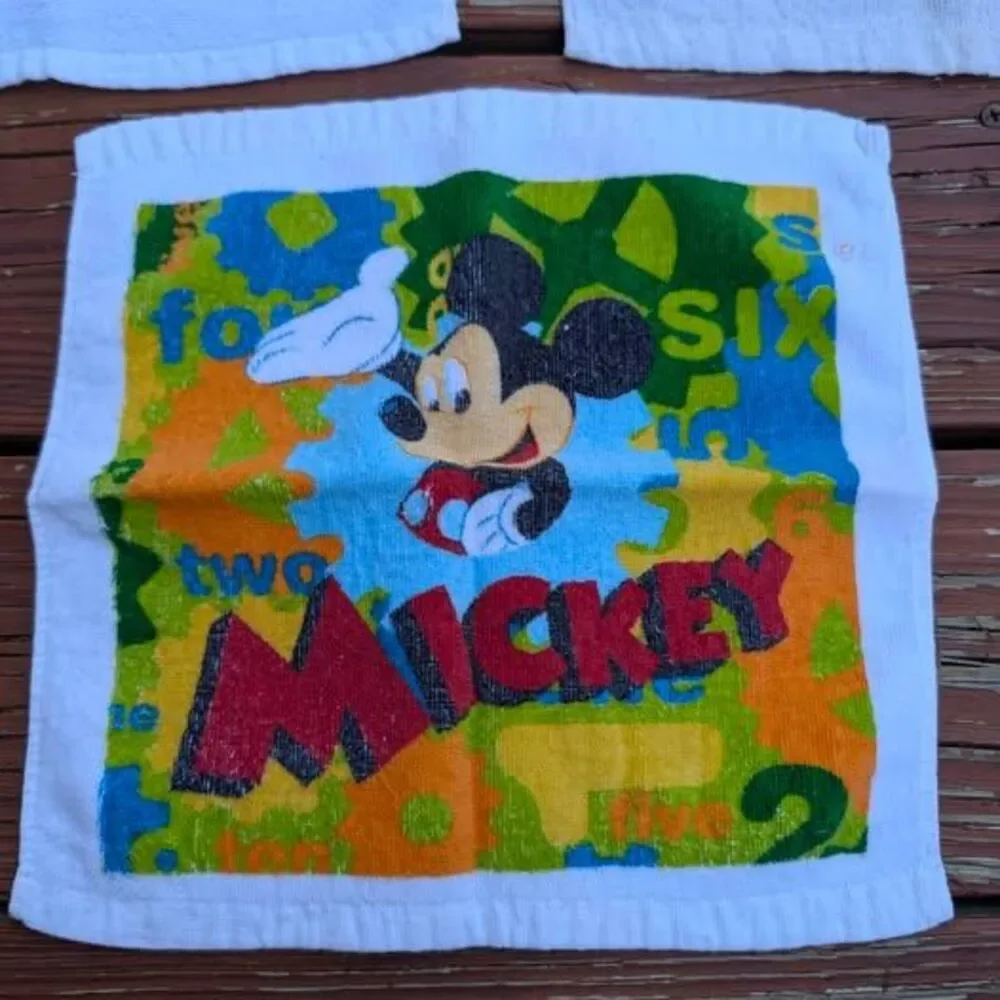 3 vintage washcloths Snoopy Freddy Fish & Mickey Mouse